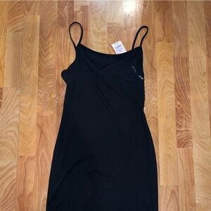 Women black dress size:(L)